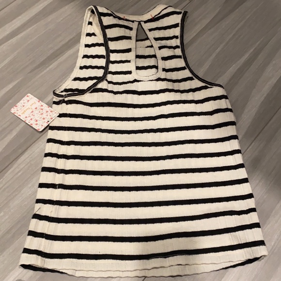 Brand new Free People top - Picture 2 of 2